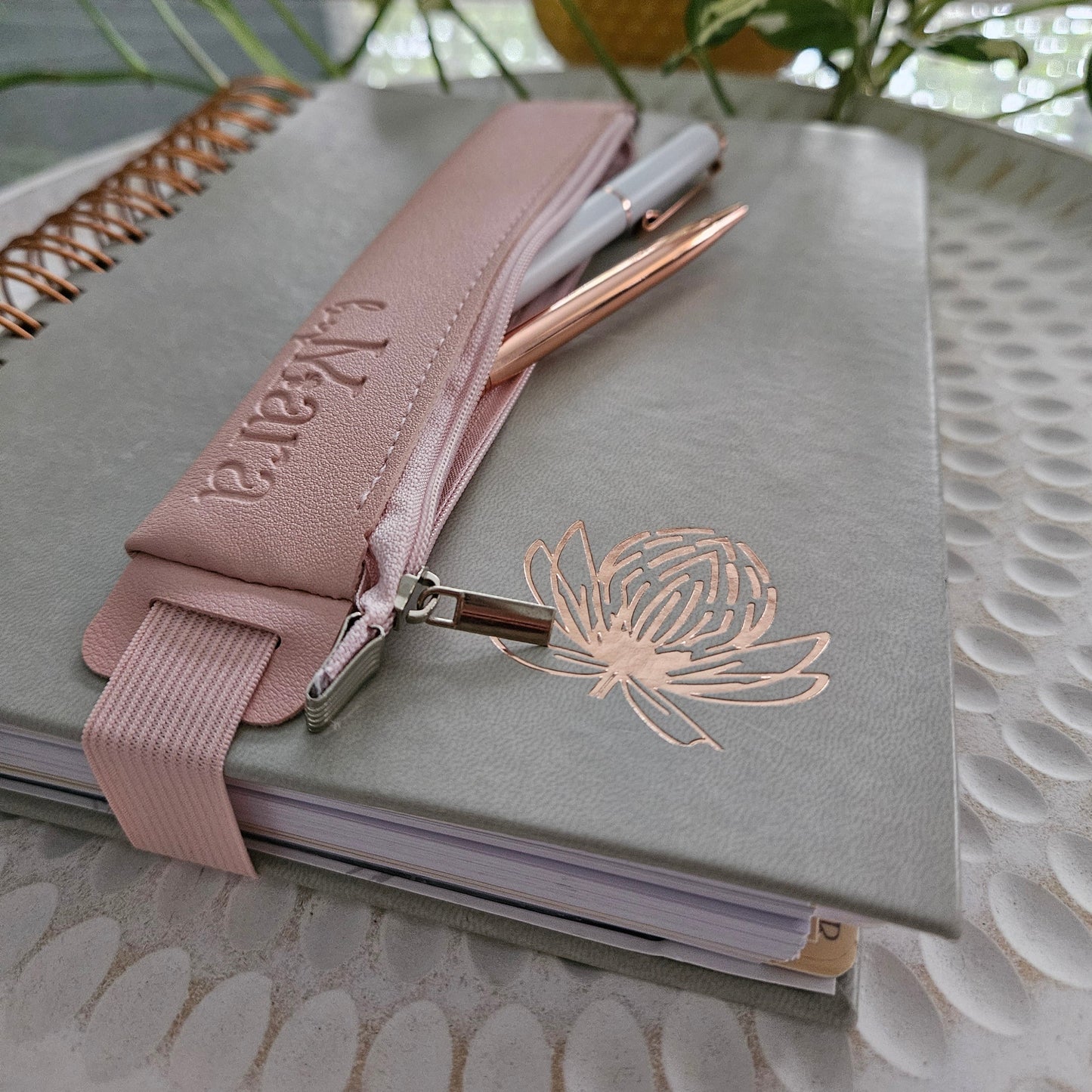 Elastic Pen Case - Pink